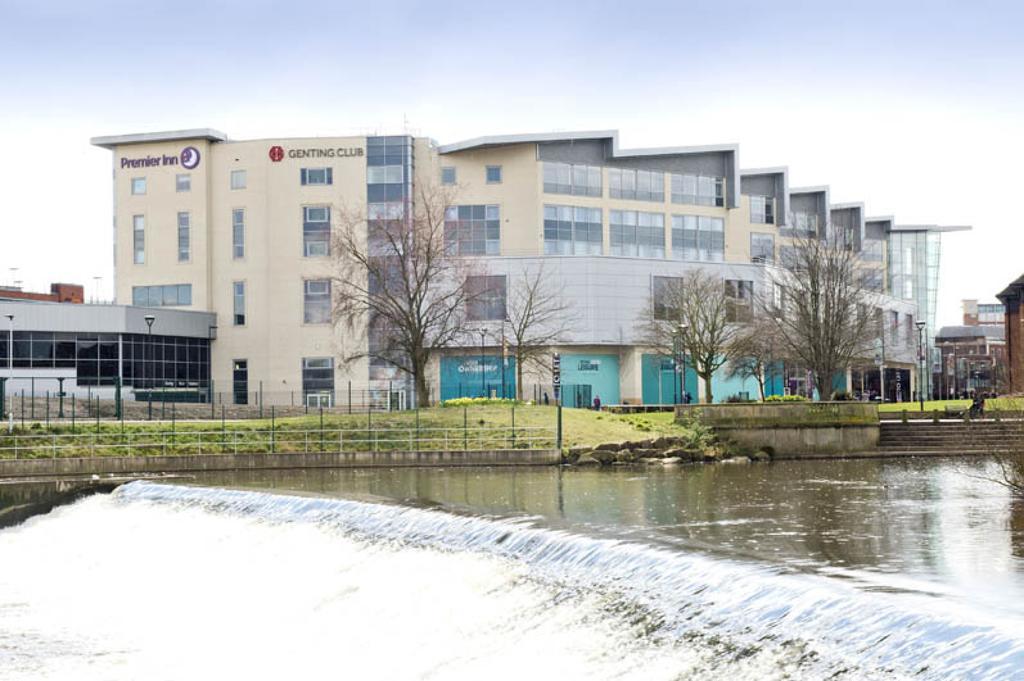 Premier Inn Derby River Lights Экстерьер фото